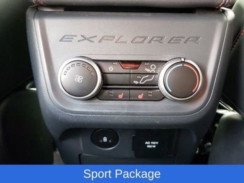Used 2025 Ford Explorer ST-Line w/ Premium Package image 12
