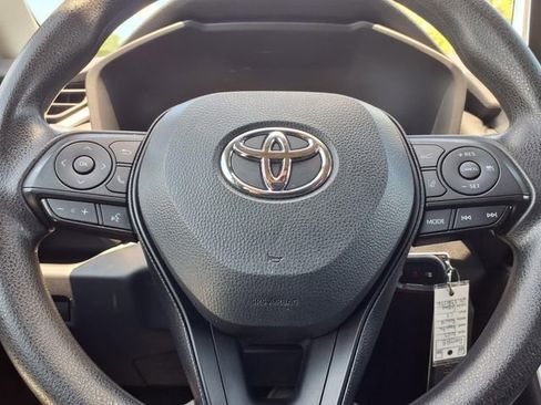 Used 2023 Toyota RAV4 LE FWD image 14