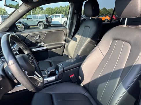 Used 2023 Mercedes-Benz GLB 250 image 14