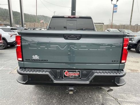 Certified 2025 Chevrolet Silverado 2500 LTZ w/ LTZ Plus Package image 3