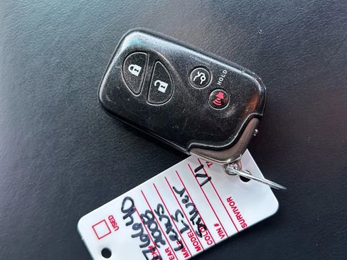 Used 2008 Lexus LS 460 image 37