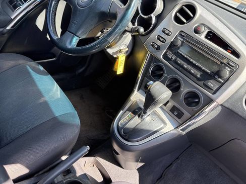 Used 2007 Toyota Matrix XR FWD image 10