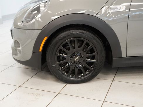 Used 2019 MINI Cooper S w/ Signature Upholstery Package image 21