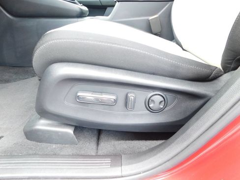 Used 2024 Honda CR-V EX image 14