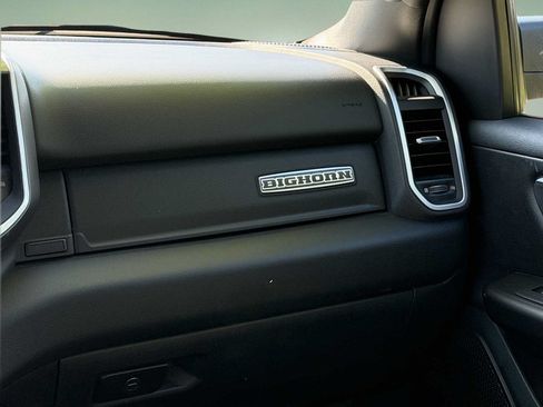 Used 2023 RAM 1500 Big Horn AWD/4WD image 33