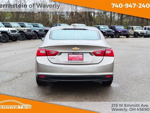 Used 2024 Chevrolet Malibu LT image 31