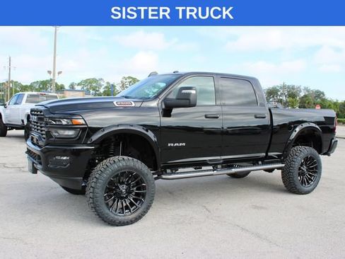 Used 2026 RAM 2500 Big Horn AWD/4WD image 5