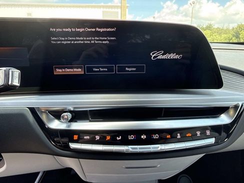New 2026 Cadillac Lyriq Premium Luxury AWD/4WD image 26