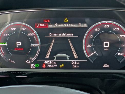 Used 2022 Audi e-tron Premium w/ Interior Protection Package image 12