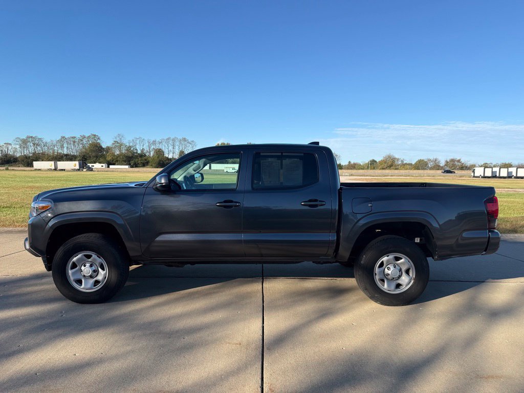 Used 2023 Toyota Tacoma SR AWD/4WD image 6
