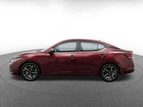 Used 2025 Nissan Sentra SV FWD image 4