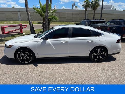 Used 2024 Honda Accord Sport image 3