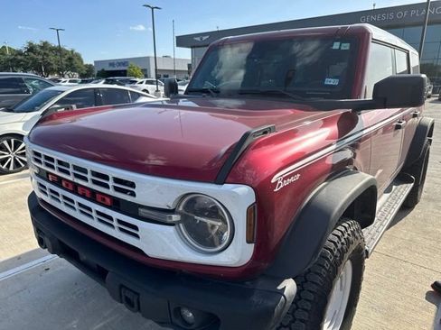 Used 2025 Ford Bronco Heritage Edition AWD/4WD image 2