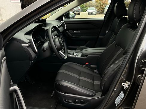 Used 2025 MAZDA CX-50 AWD 2.5 S w/ Premium Package image 10