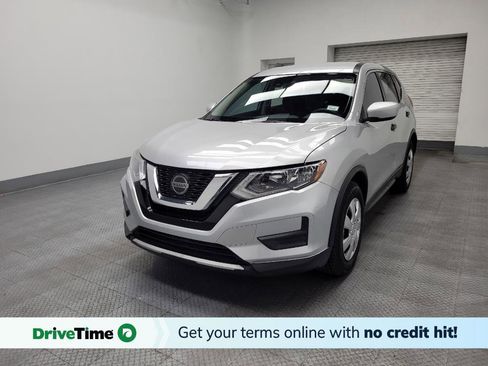 Used 2020 Nissan Rogue S image 1
