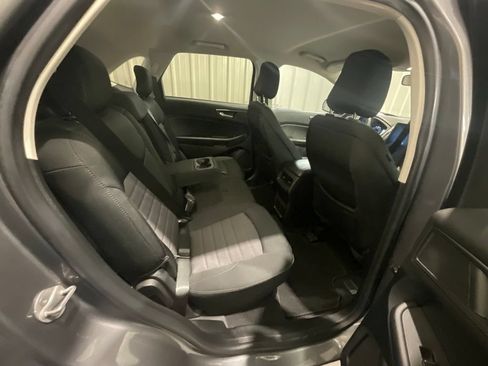 Used 2022 Ford Edge SE AWD/4WD image 14