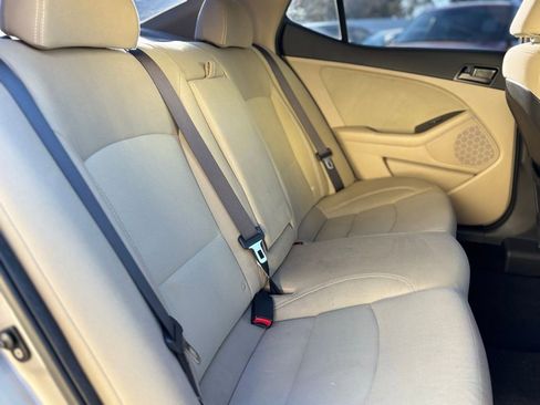 Used 2012 Kia Optima LX image 17