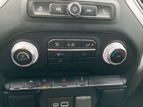 Used 2023 GMC Sierra 1500 Pro AWD/4WD image 37