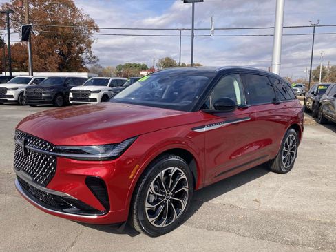 New 2026 Lincoln Nautilus Reserve image 9