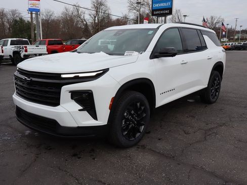 New 2026 Chevrolet Traverse LT w/ Midnight/Sport Edition AWD/4WD image 27