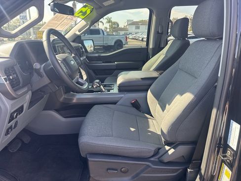 Used 2025 Ford F150 Lightning XLT image 15