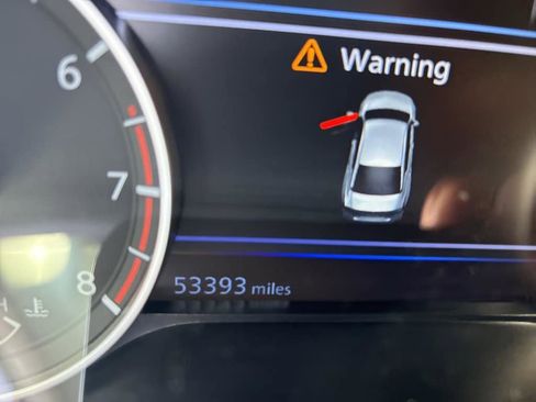 Used 2023 Nissan Altima 2.5 SV w/ SV Premium Package image 8