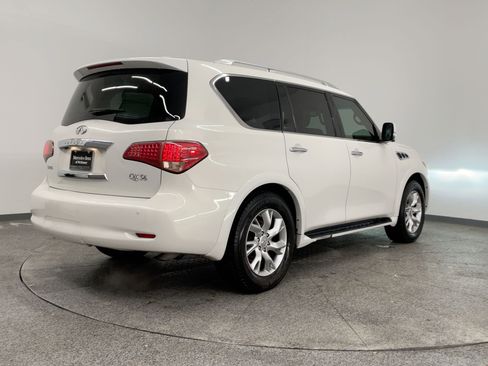 Used 2011 INFINITI QX56 4WD w/ Theater Pkg image 8