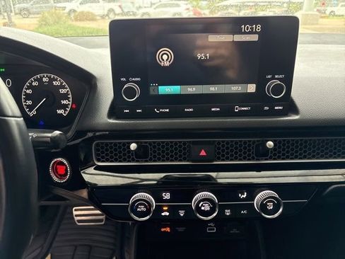 Used 2023 Honda Civic Sport image 39