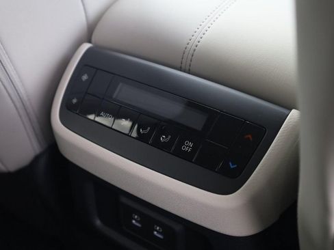 New 2026 Nissan Pathfinder SL AWD/4WD image 23