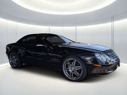 Used 2005 Mercedes-Benz SL 500 image 2