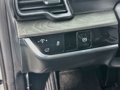 Used 2024 Kia Sportage X-Line w/ X-Line Premium Package AWD/4WD image 19