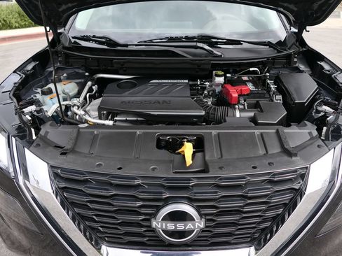 Used 2023 Nissan Rogue S FWD image 26