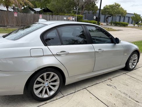 Used 2009 BMW 328i Sedan image 6