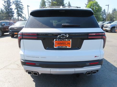 Used 2025 Chevrolet Traverse Z71 w/ Enhanced Driving Package AWD/4WD image 7