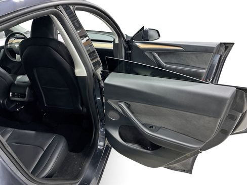 Used 2023 Tesla Model Y Performance AWD/4WD image 12