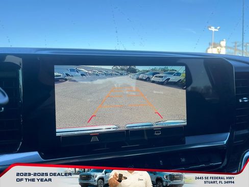 Used 2024 GMC Sierra 1500 Elevation image 32