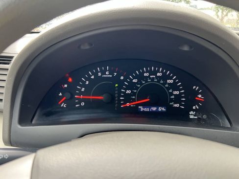 Used 2007 Toyota Camry LE FWD image 16