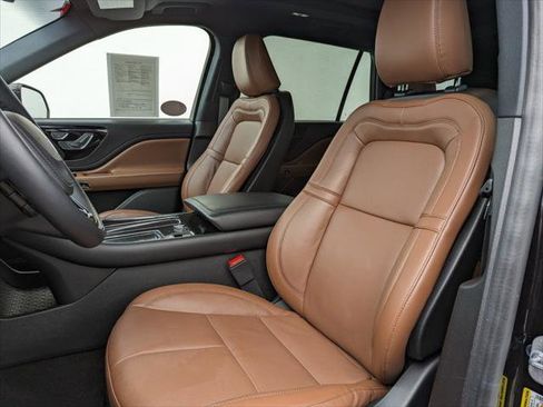 Certified 2023 Lincoln Aviator Reserve w/ Equipment Group 201A AWD/4WD image 25