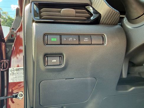 Used 2023 Nissan Sentra SV w/ All-Weather Package FWD image 24