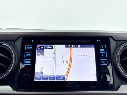 Used 2019 Toyota Tacoma SR5 image 21