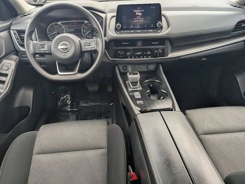 Certified 2024 Nissan Rogue SV FWD image 19