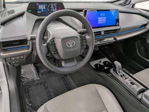 Used 2024 Toyota Prius Limited w/ Limited Premium Package image 13