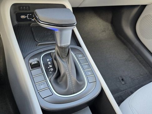 New 2026 Hyundai Kona SEL Sport FWD image 11