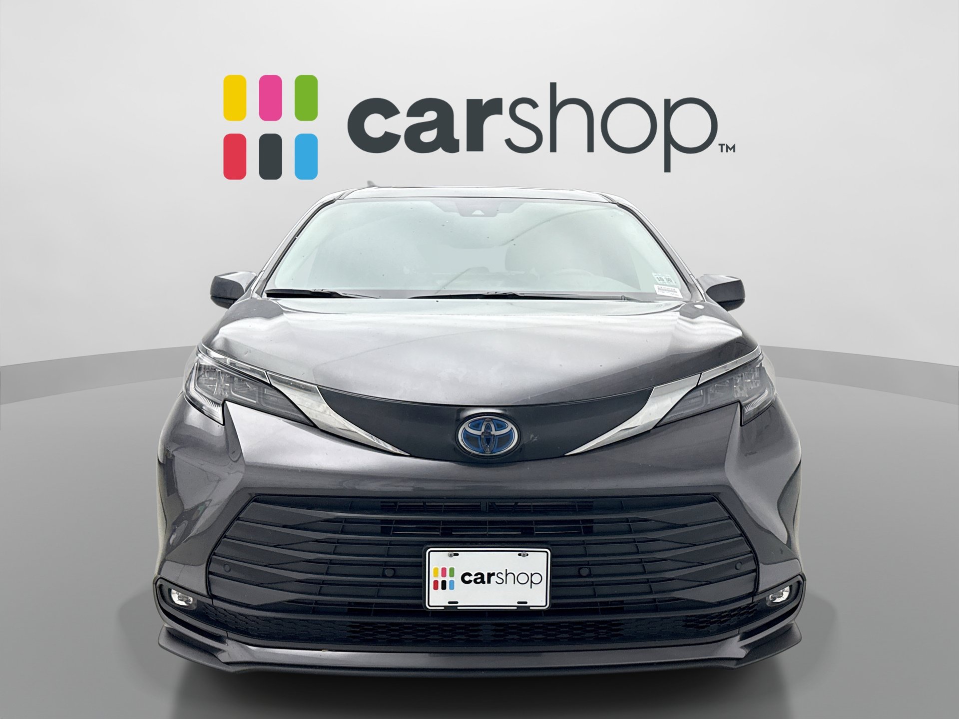 Used 2025 Toyota Sienna XLE AWD/4WD image 8