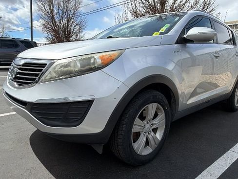 Used 2012 Kia Sportage LX w/ Navigation Pkg image 4
