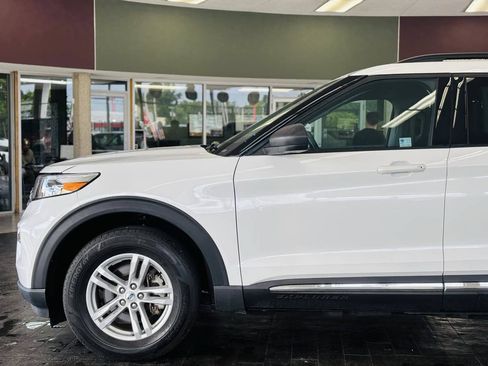 Used 2023 Ford Explorer XLT w/ Class IV Trailer Tow Package AWD/4WD image 15