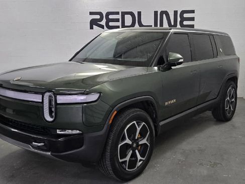 Used 2023 Rivian R1S Adventure AWD/4WD image 2