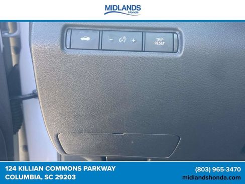 Used 2024 Nissan Altima 2.5 SR AWD/4WD image 18