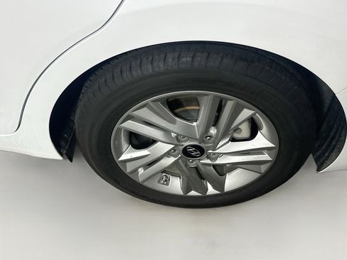 Used 2020 Hyundai Elantra SEL w/ Cargo Package (C1) image 11