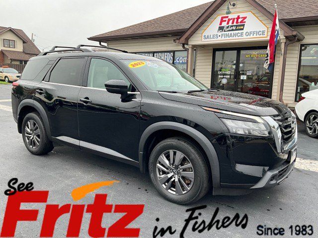 Used 2023 Nissan Pathfinder SV FWD image 1